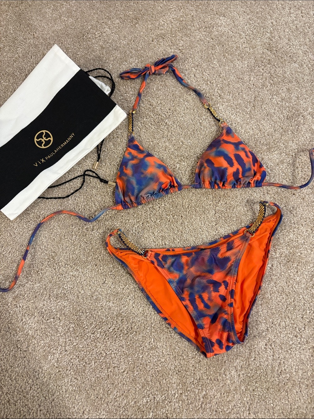 ViX Paula Hermanny bikini